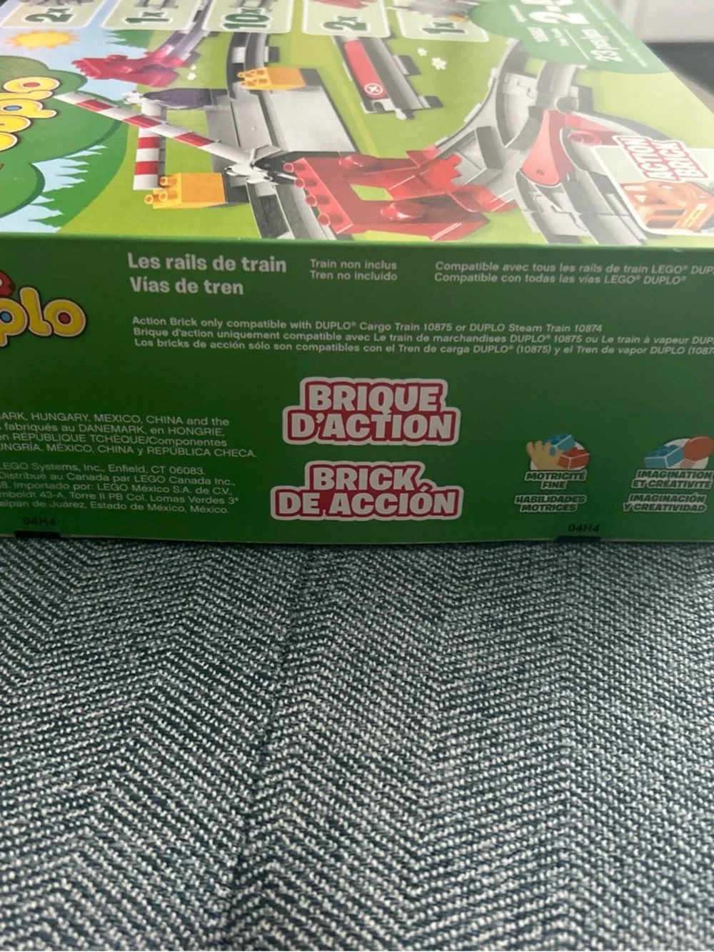LEGO DUPLO: Train Tracks (10882)- new in box - Picture 10 of 11